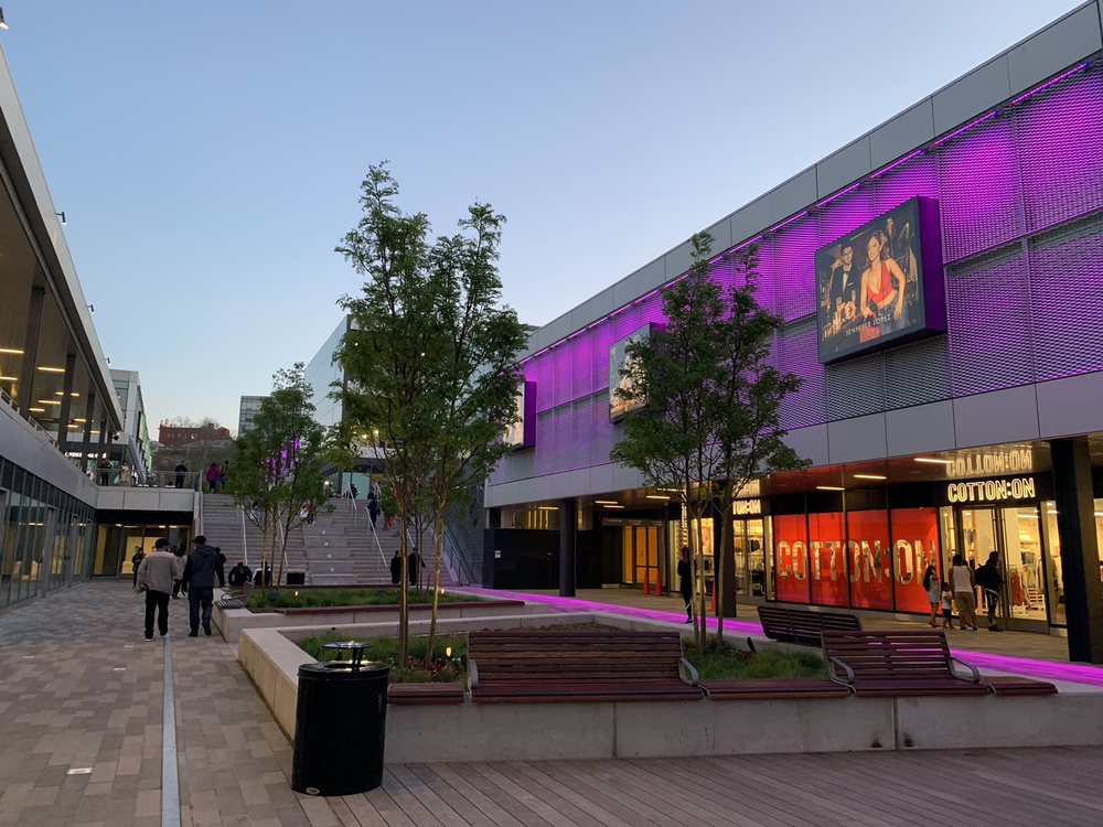 Empire Outlets